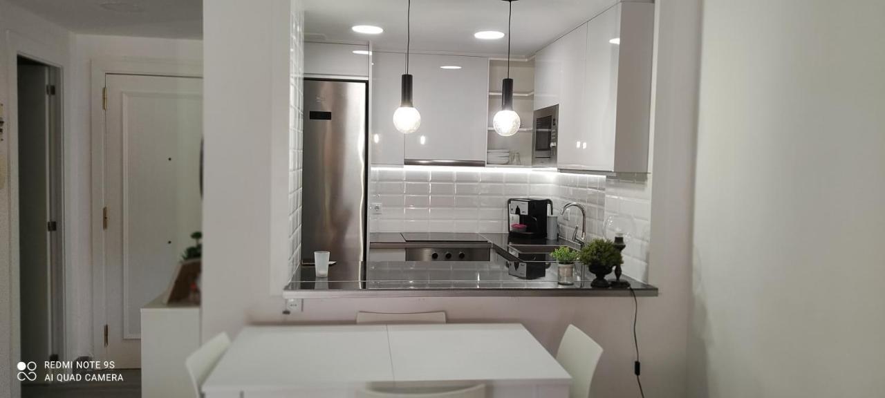 Relax I Sol Apartment กัมบริลส์ ภายนอก รูปภาพ