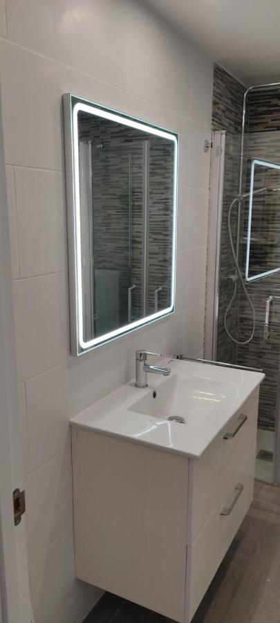 Relax I Sol Apartment กัมบริลส์ ภายนอก รูปภาพ